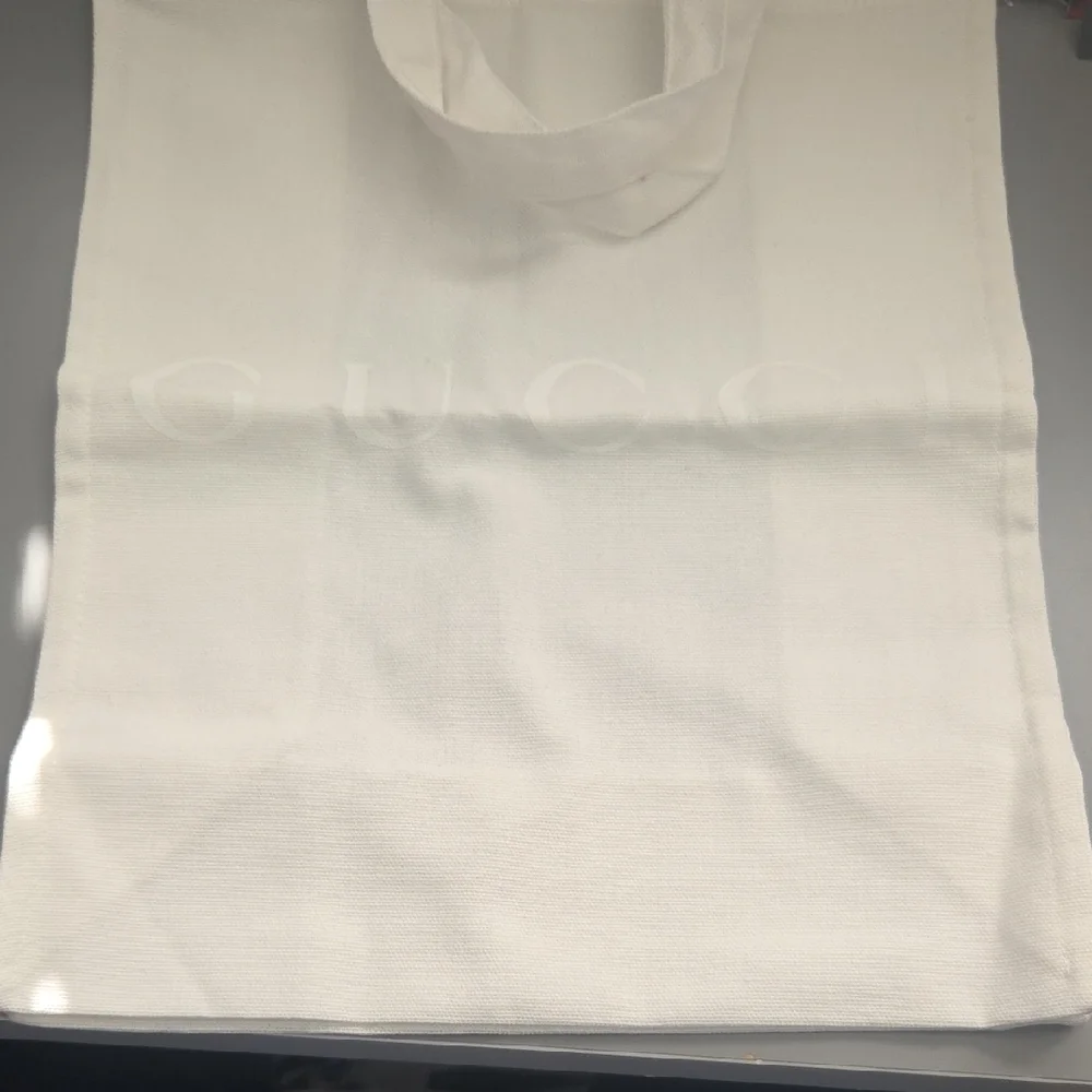 Gucci Large White Fabric Gift Bag NEW